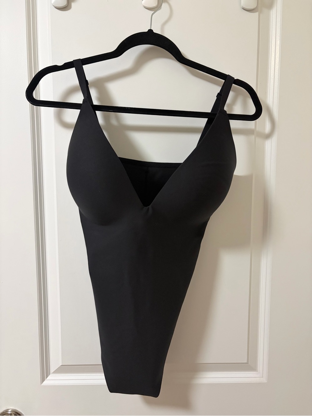 NWT Skims Super Push Up Thong Bodysuit